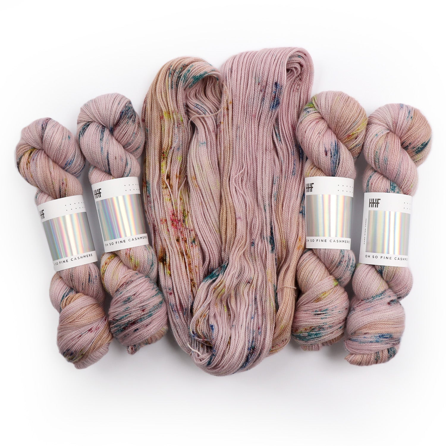 hedgehog-fibres-custom-dye-order-petrichor-laine-teinture-main image 6