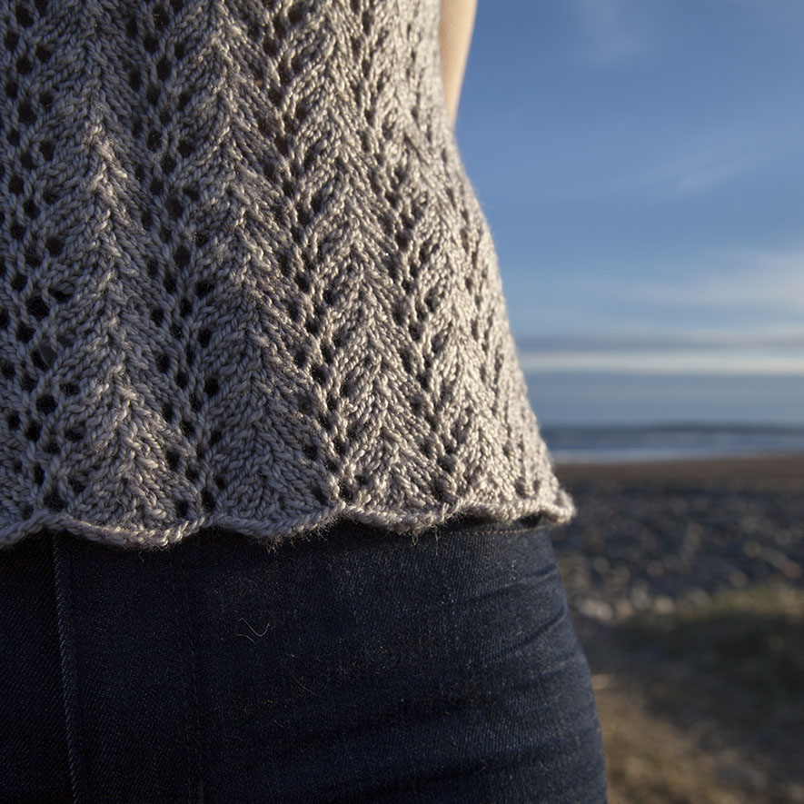 handmaiden-patterns-sea-vines-top-patron-tricot-d-bardeur image 2