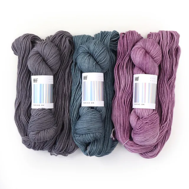 hedgehog-fibres-merino-dk-lot-3-cheveaux-colour-set-3403 image 1