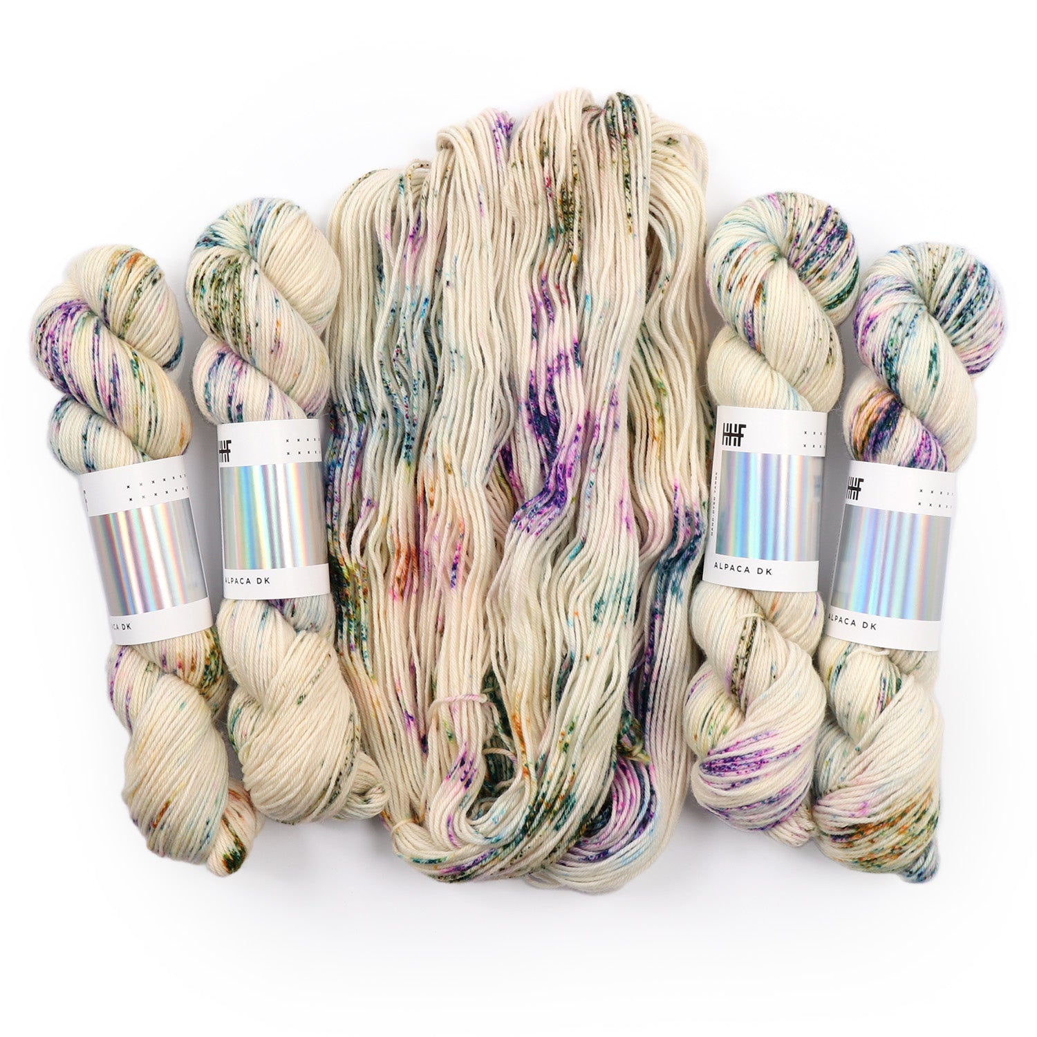 hedgehog-fibres-custom-dye-order-fil-pressed-flowers-commande image 3