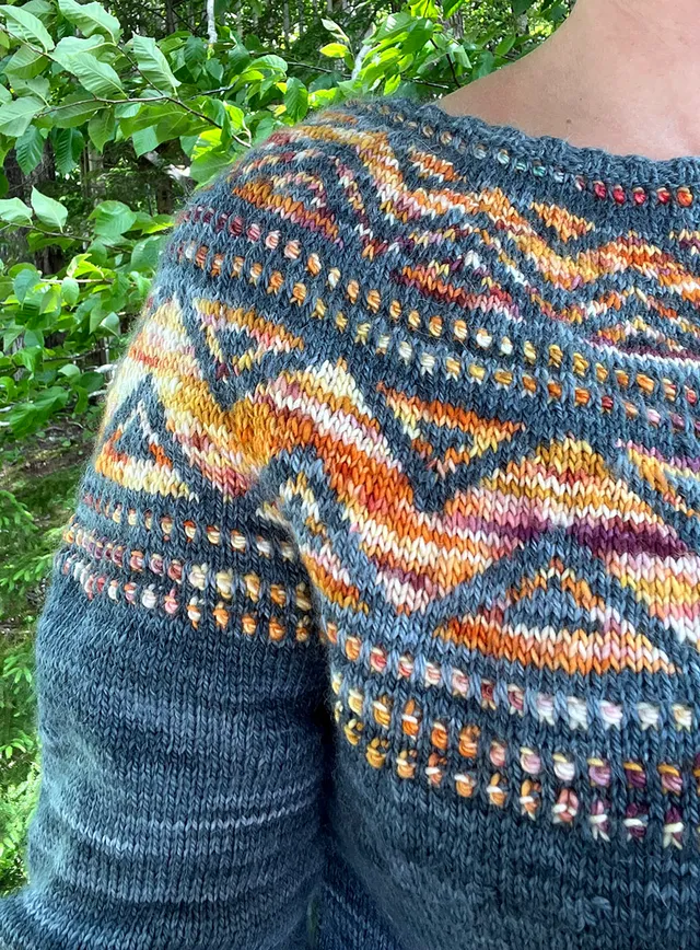 handmaiden-patterns-ahmic-lake-pullover-patron-tricot-pull-femme image 1