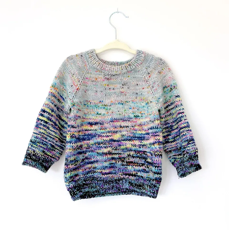 hedgehog-fibres-patterns-patron-thursday-sweater-pull-pdf image 1