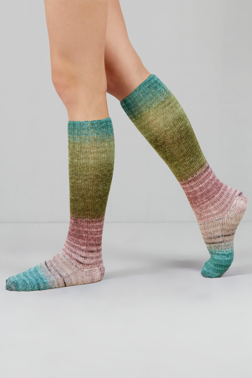 gusto-wool-echoes-fingering-1528-laine-lot-de-5-d-grad image 2