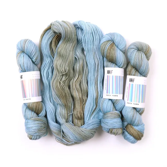 hedgehog-fibres-custom-dye-dove-laine-sur-commande image 1