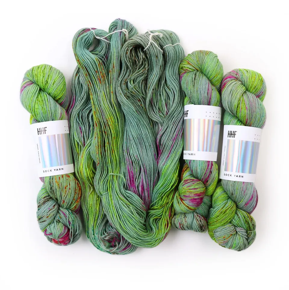 hedgehog-fibres-custom-dye-order-parklife-laine-teinte-main image 1