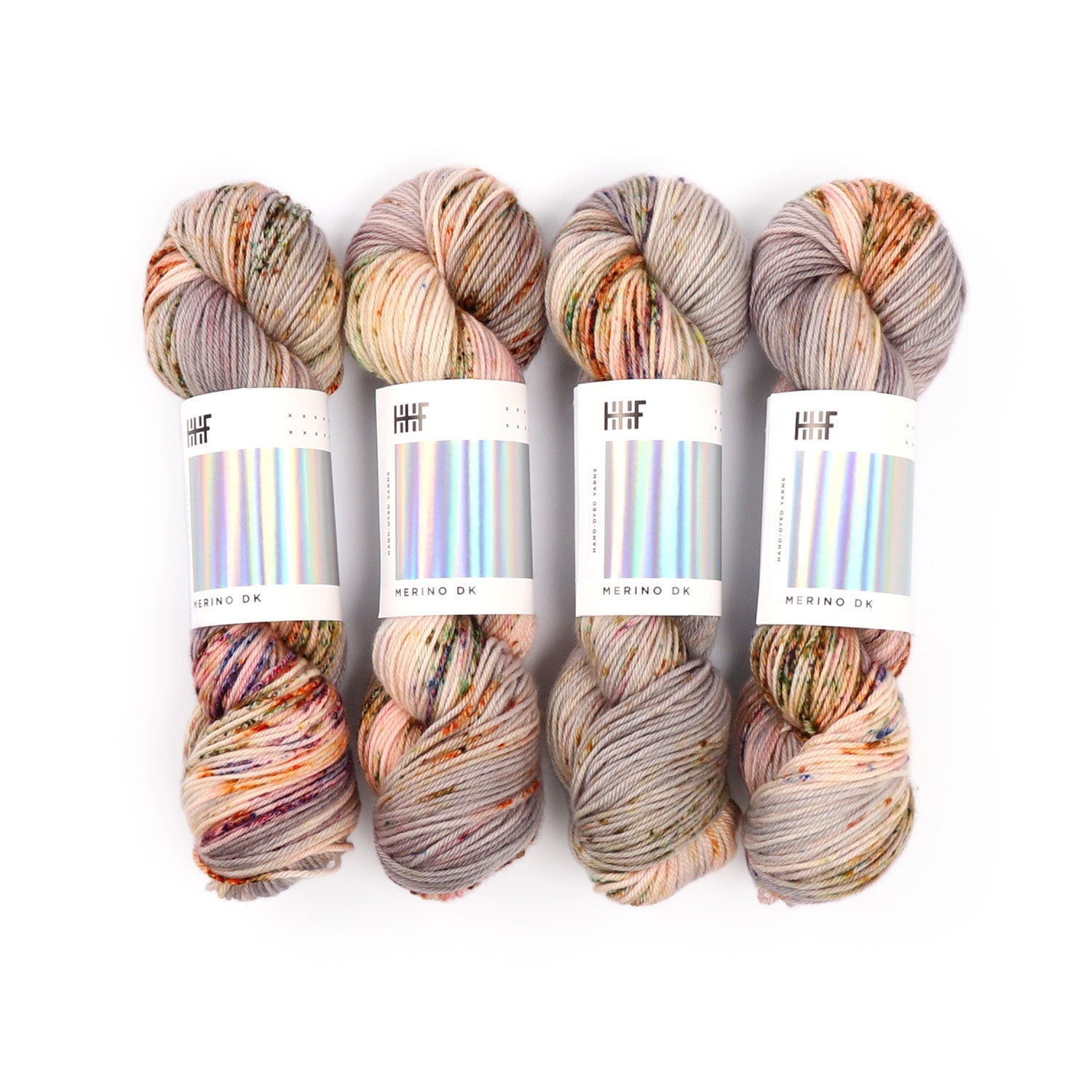 hedgehog-fibres-merino-dk-heron-pelote-100g-bleu-gris image 2