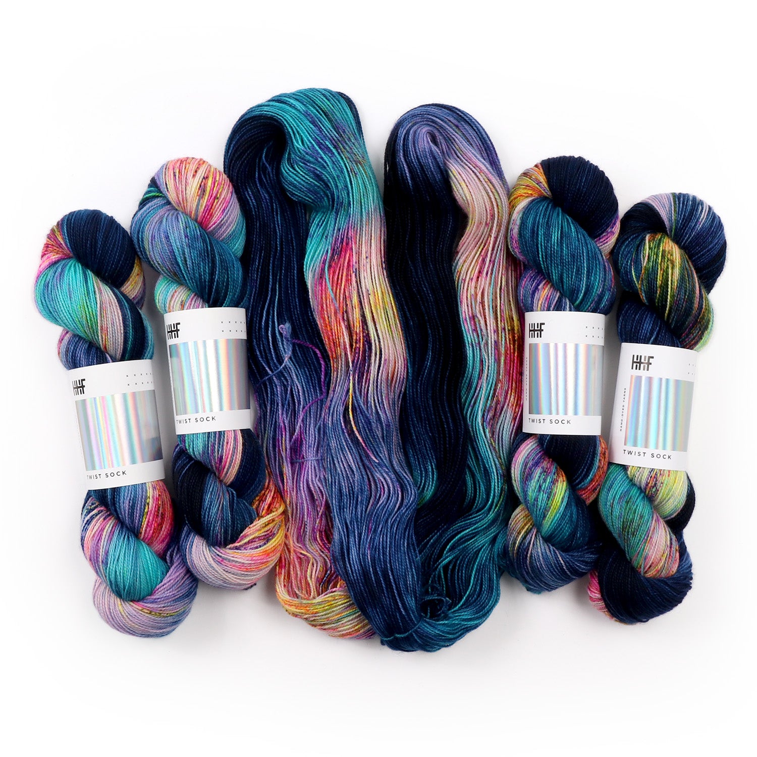 hedgehog-fibres-custom-dye-midnight-lagoon-laine-sur-commande image 2