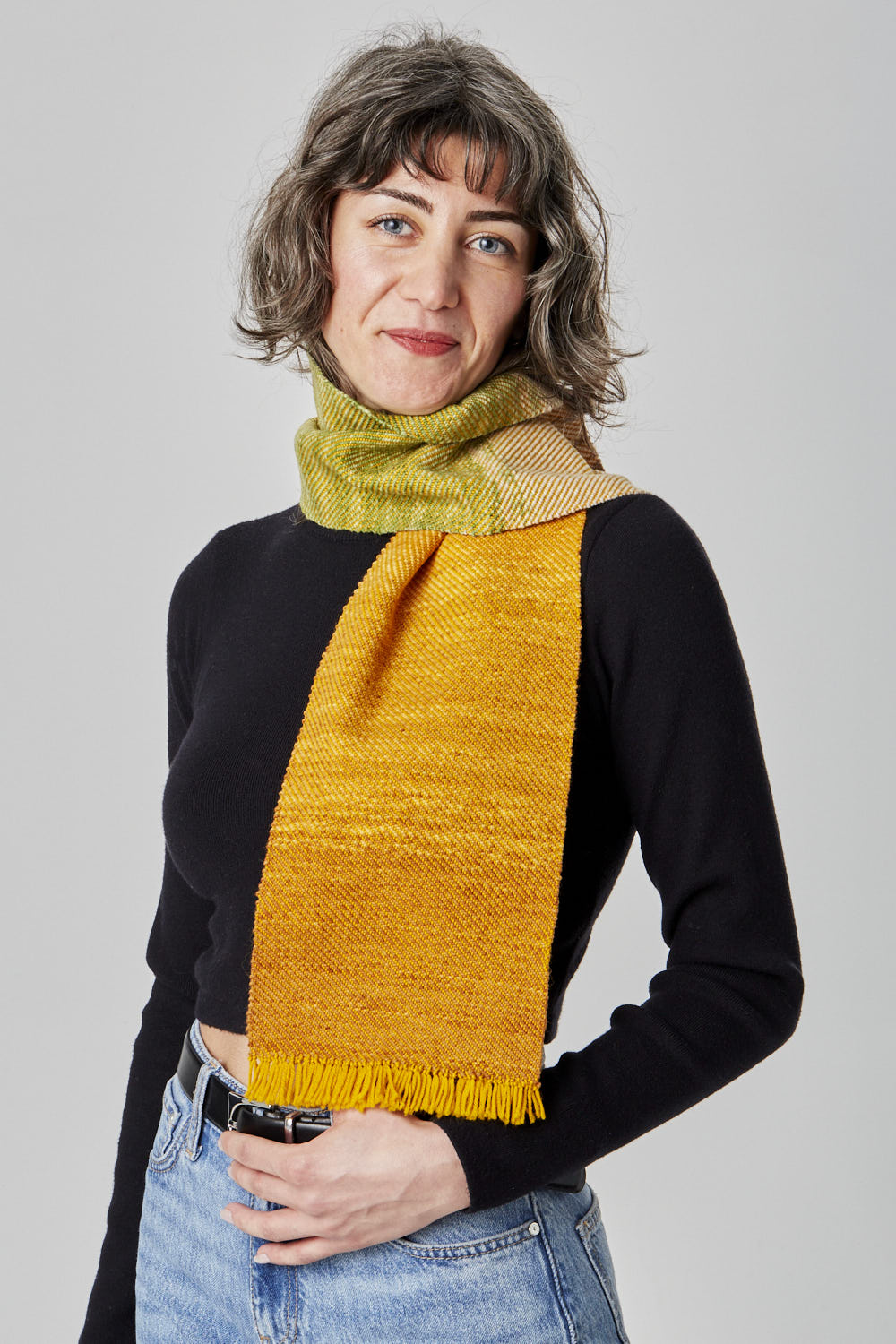 gusto-wool-ochra-patron-foulard-tiss-main image 2