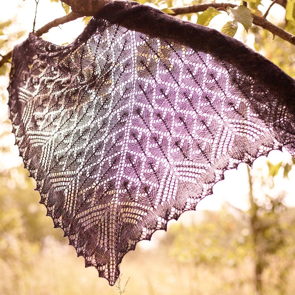 hedgehog-fibres-morrigan-patron-ch-le-dentelle-cachemire image 2