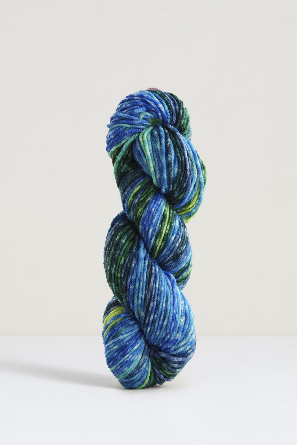 gusto-wool-echoes-5504-fil-aran-m-rinos-d-grad-lot-5 image 1