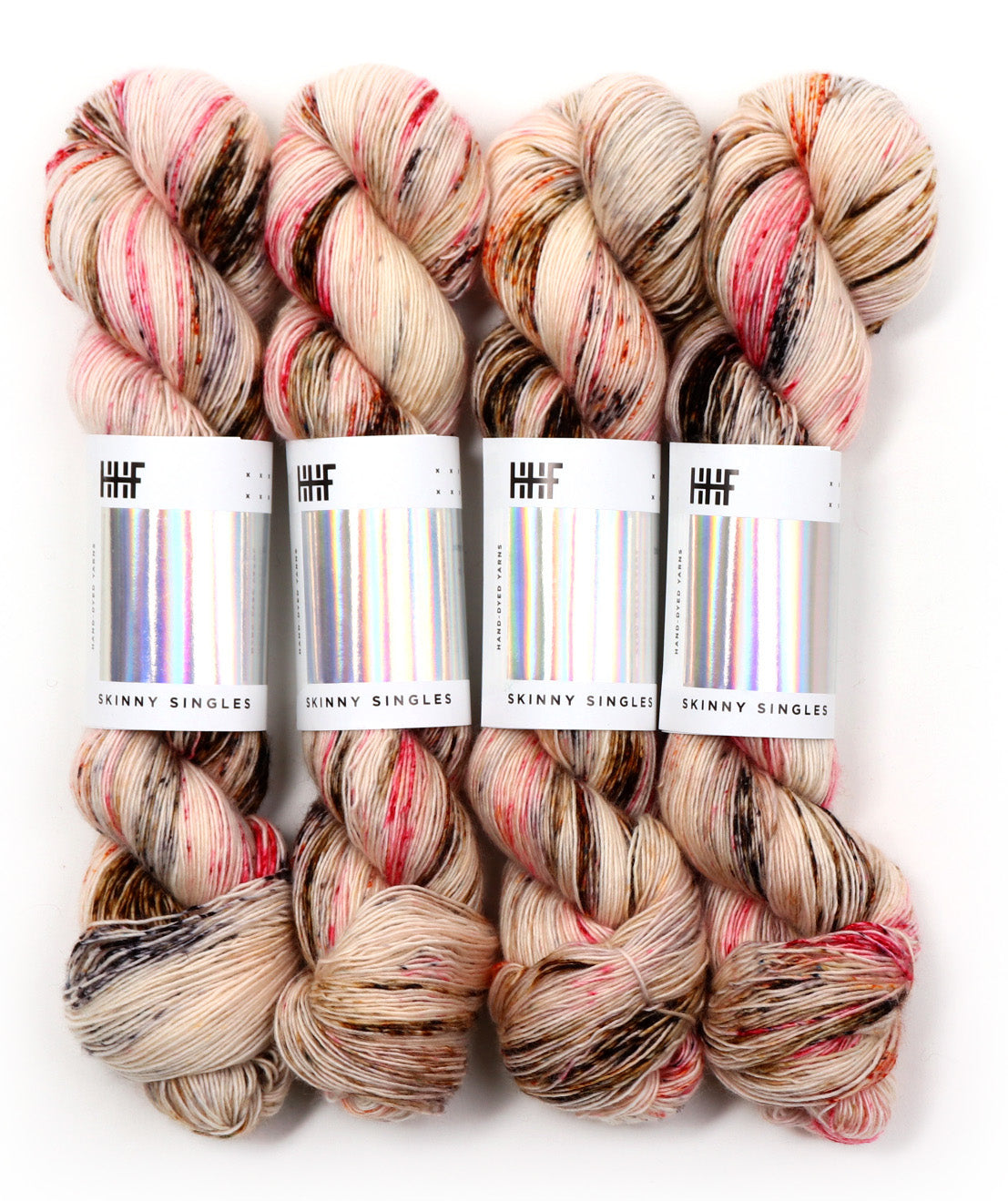 hedgehog-fibres-custom-dye-order-film-noir-laine-cheveau-teinte-main image 2