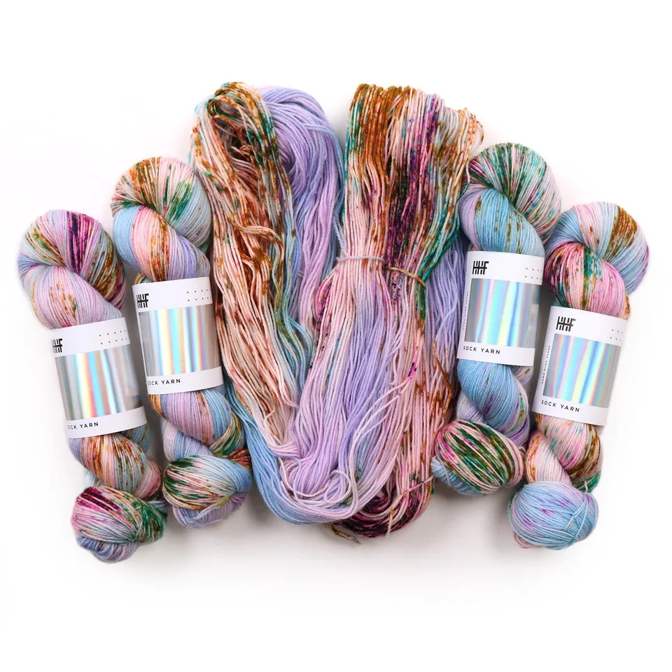 hedgehog-fibres-custom-lavender-fields-fil-teinture-commande image 1
