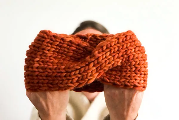 handmaiden-flouf-or-crimp-patron-bandeau-tricot-headband image 1