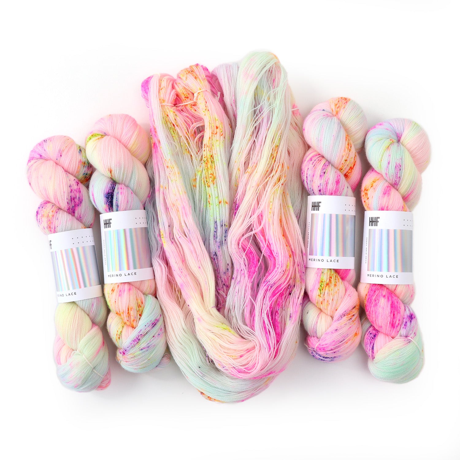 hedgehog-fibres-custom-dye-order-froyo-laine-teinte-main-jaune image 6