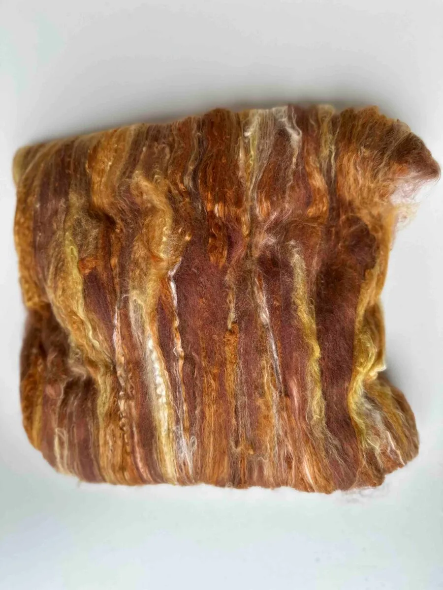 handmaiden-fibres-silk-fibre-batt-167709-fibre-soie image 1