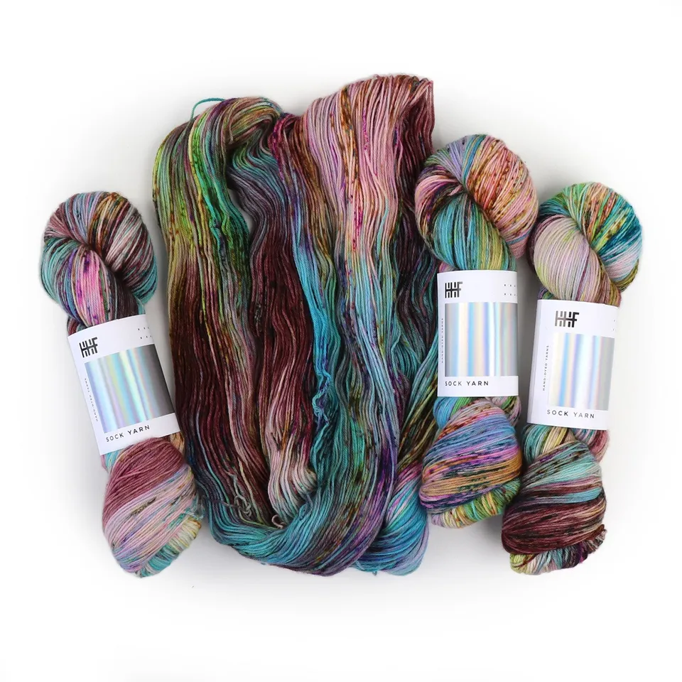 hedgehog-fibres-sock-yarn-potluck-3702-fil-chaussettes-100g image 1