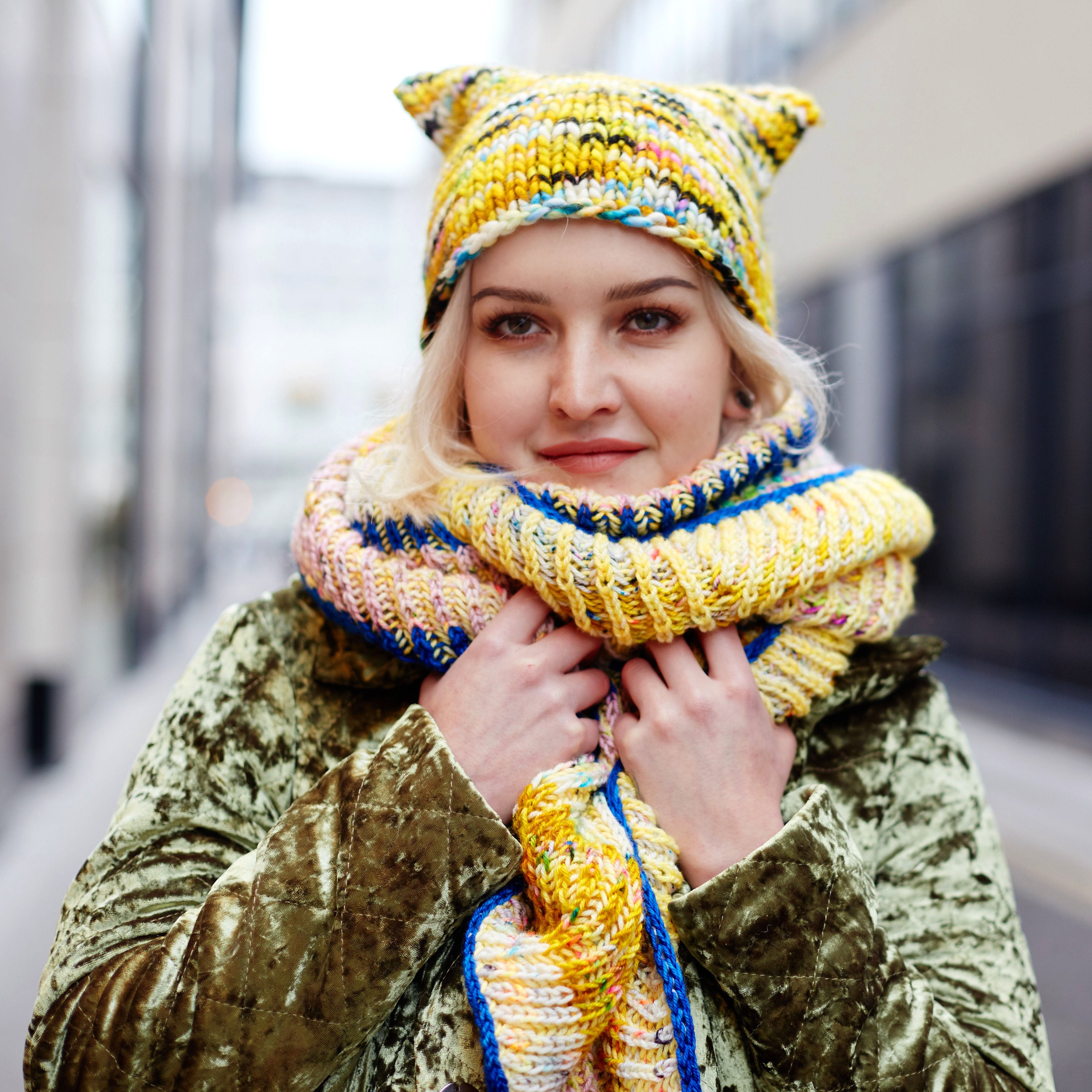 hedgehog-fibres-patterns-patron-knit-knit-hat-bonnet-bulky image 3