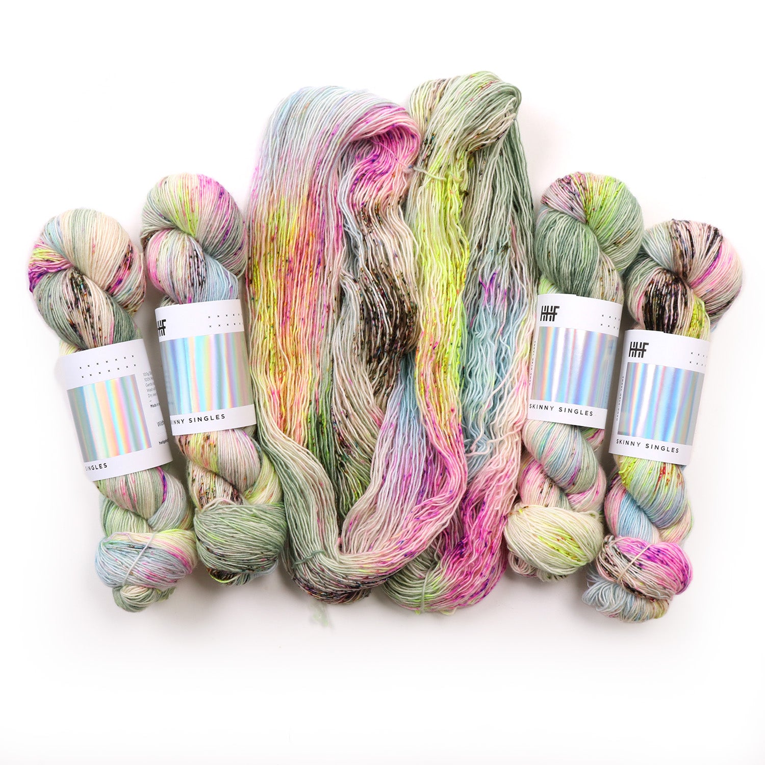 hedgehog-fibres-wildflower-custom-dye-order-laine-teinte-main image 3