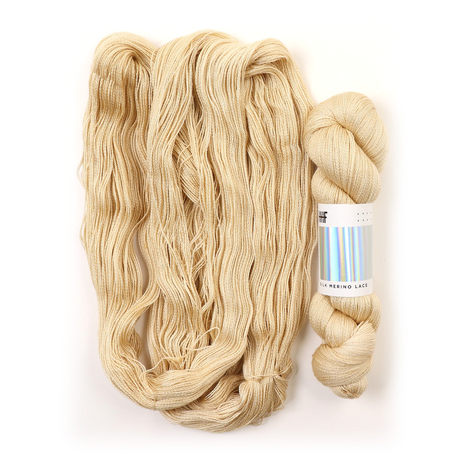 hedgehog-fibres-silence-custom-fil-tricoter-teint-main image 4