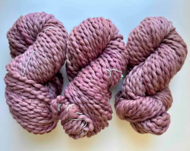 handmaiden-eden-crimp-165773-fil-tricoter-teint-main image 1