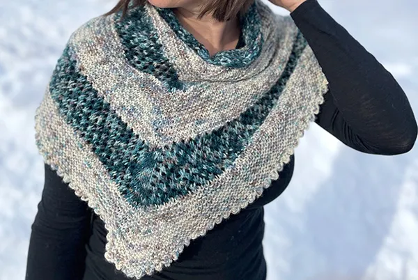 handmaiden-necky-thing-patron-tricot-col-tour-de-cou image 1