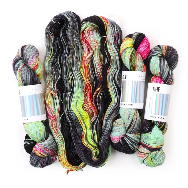 hedgehog-fibres-sock-yarn-goblin-fil-chaussettes-100g-m-rinos image 1