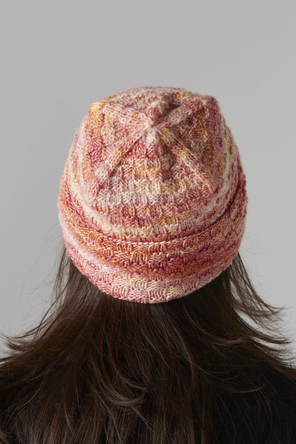 gusto-wool-disco-ball-patron-bonnet-tricot-olio image 5