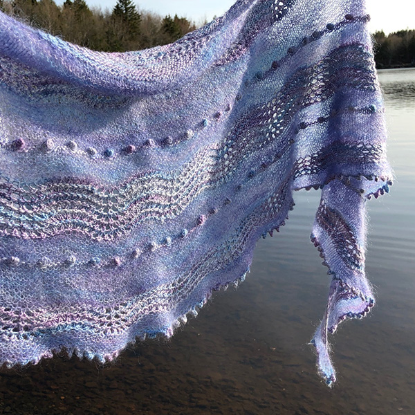 handmaiden-patterns-marianas-patron-ch-le-dentelle image 1