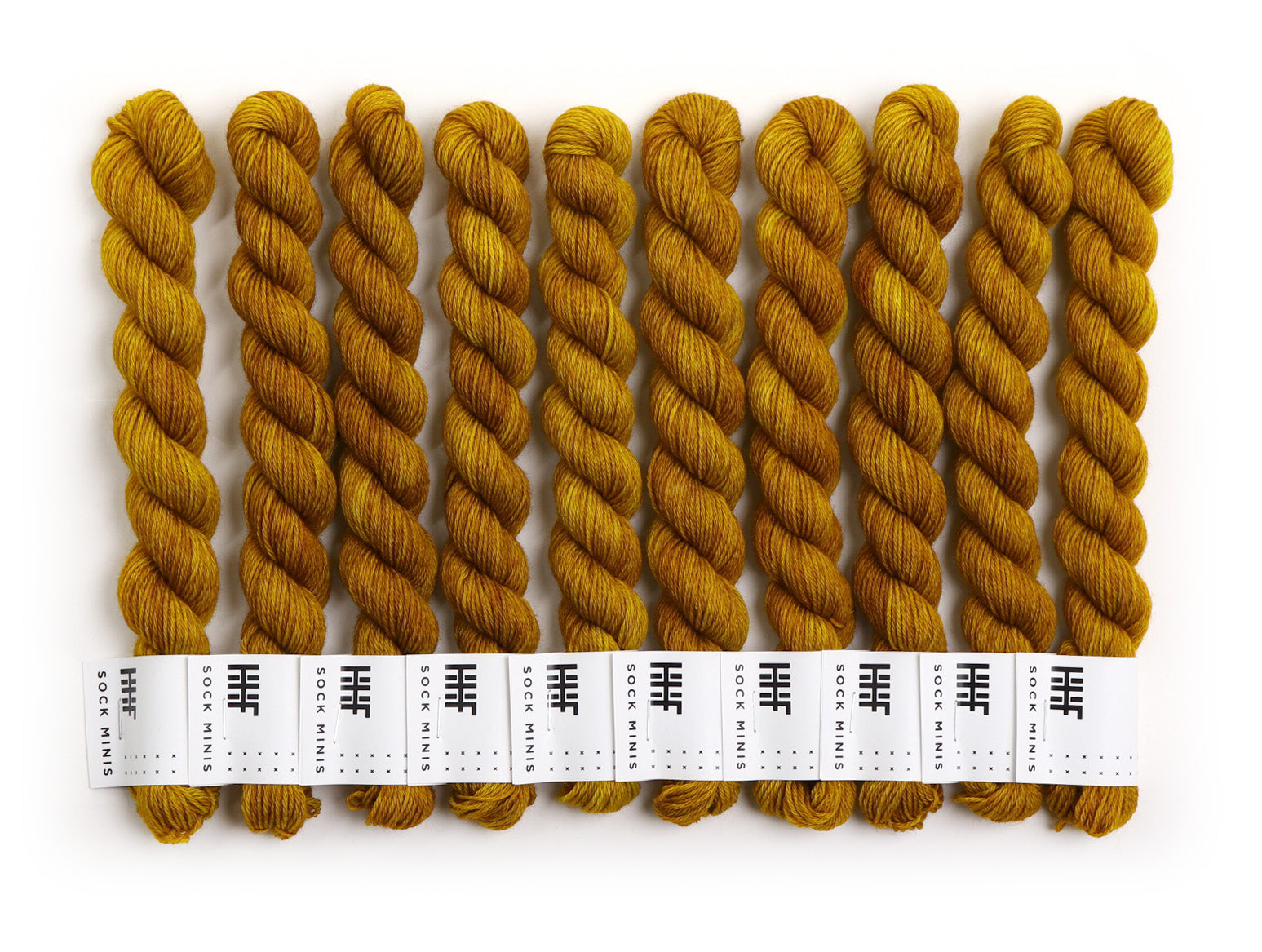 hedgehog-fibres-custom-dye-order-kelp-fil-tricoter-teint-main image 7