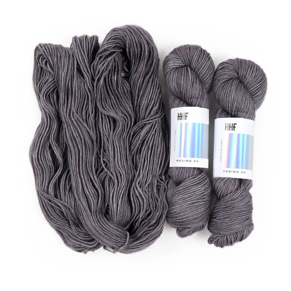 hedgehog-fibres-merino-dk-cinder-laine-100g-superwash-ch-le image 1