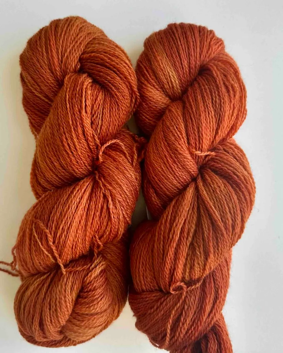 handmaiden-bfl-2-8-fingering-fil-tricoter-169741-dentelle image 1