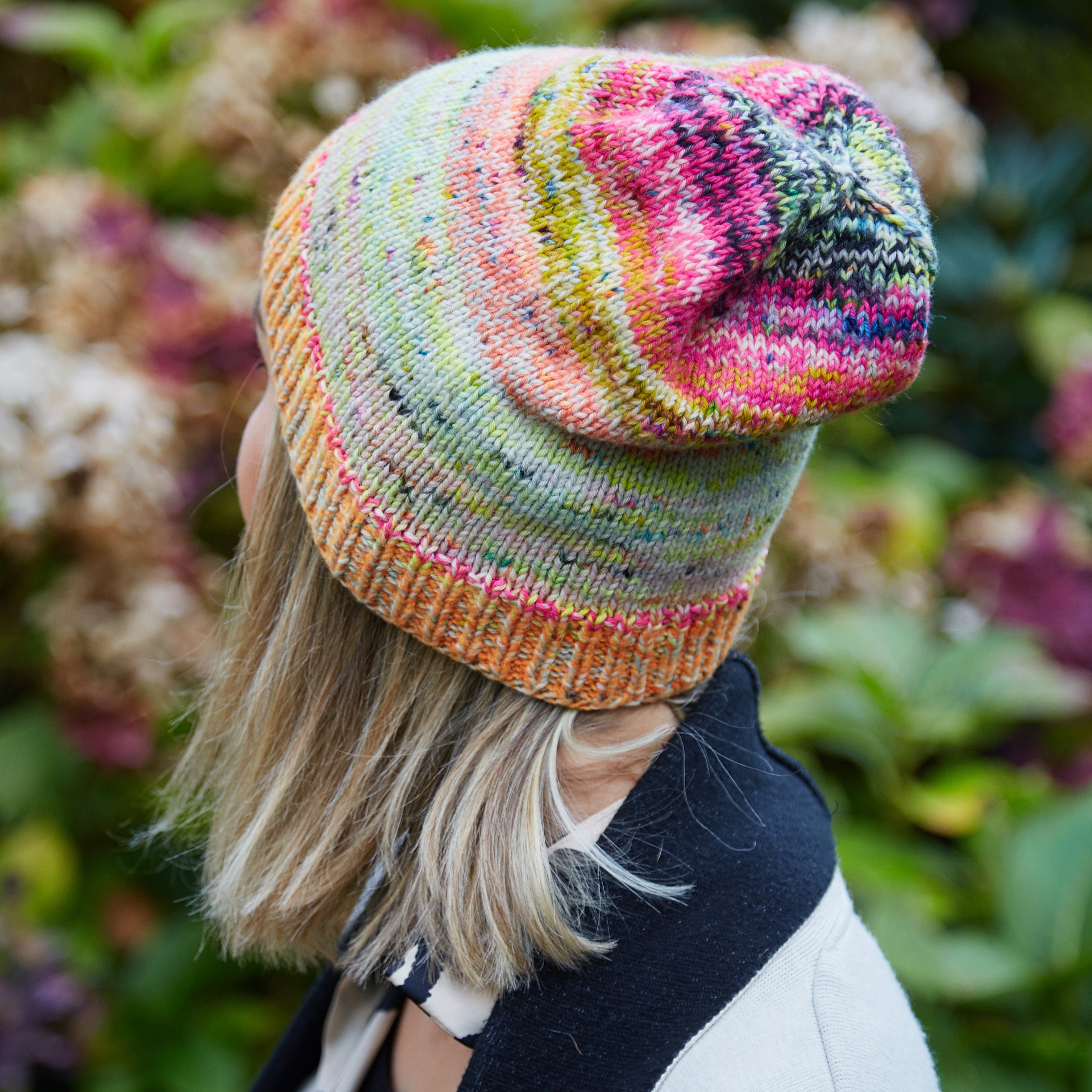 hedgehog-fibres-scrappy-marl-patron-bonnet-tricot-circulaire image 1