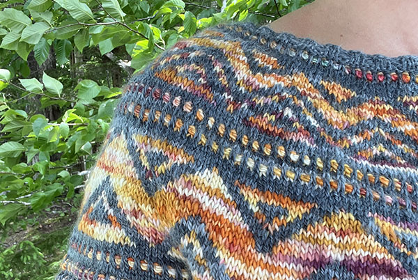 handmaiden-patterns-ahmic-lake-pullover-patron-tricot-pull-femme image 2