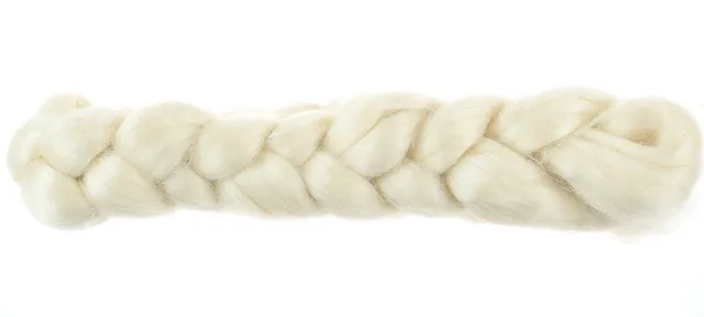 handmaiden-fibres-kid-sliver-m-che-mohair-filer-teint-main image 1