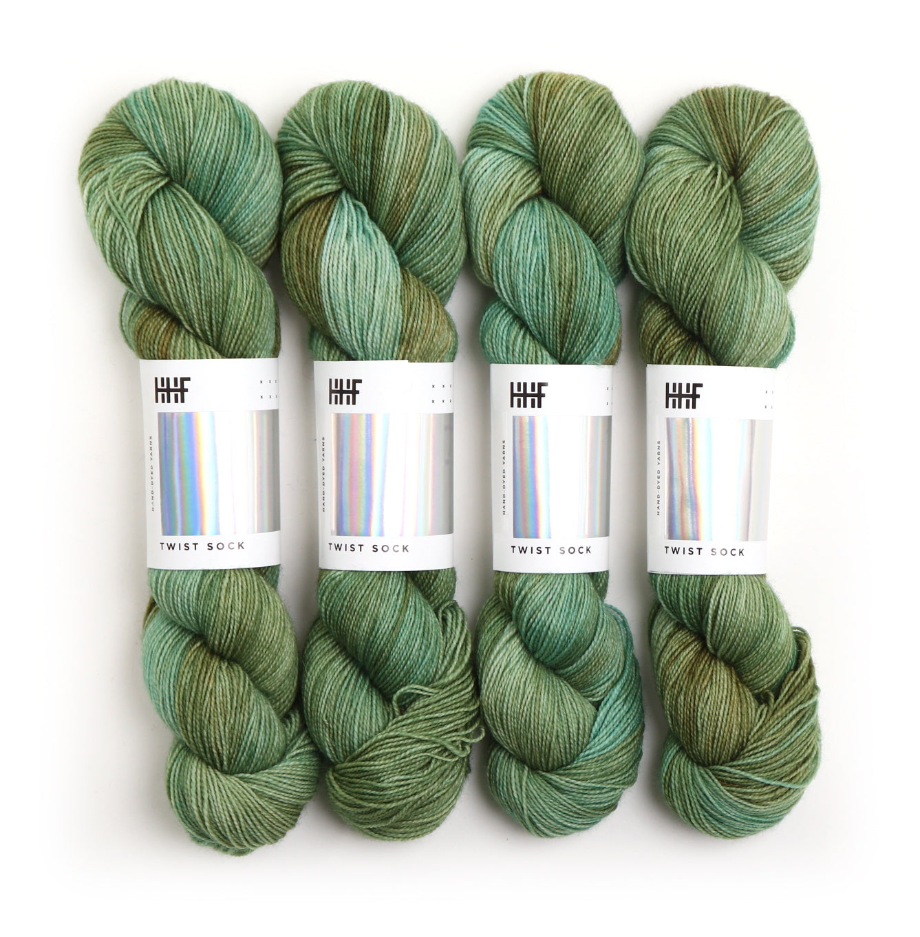 hedgehog-fibres-custom-dye-order-sage-fil-tricoter-teint-main image 4