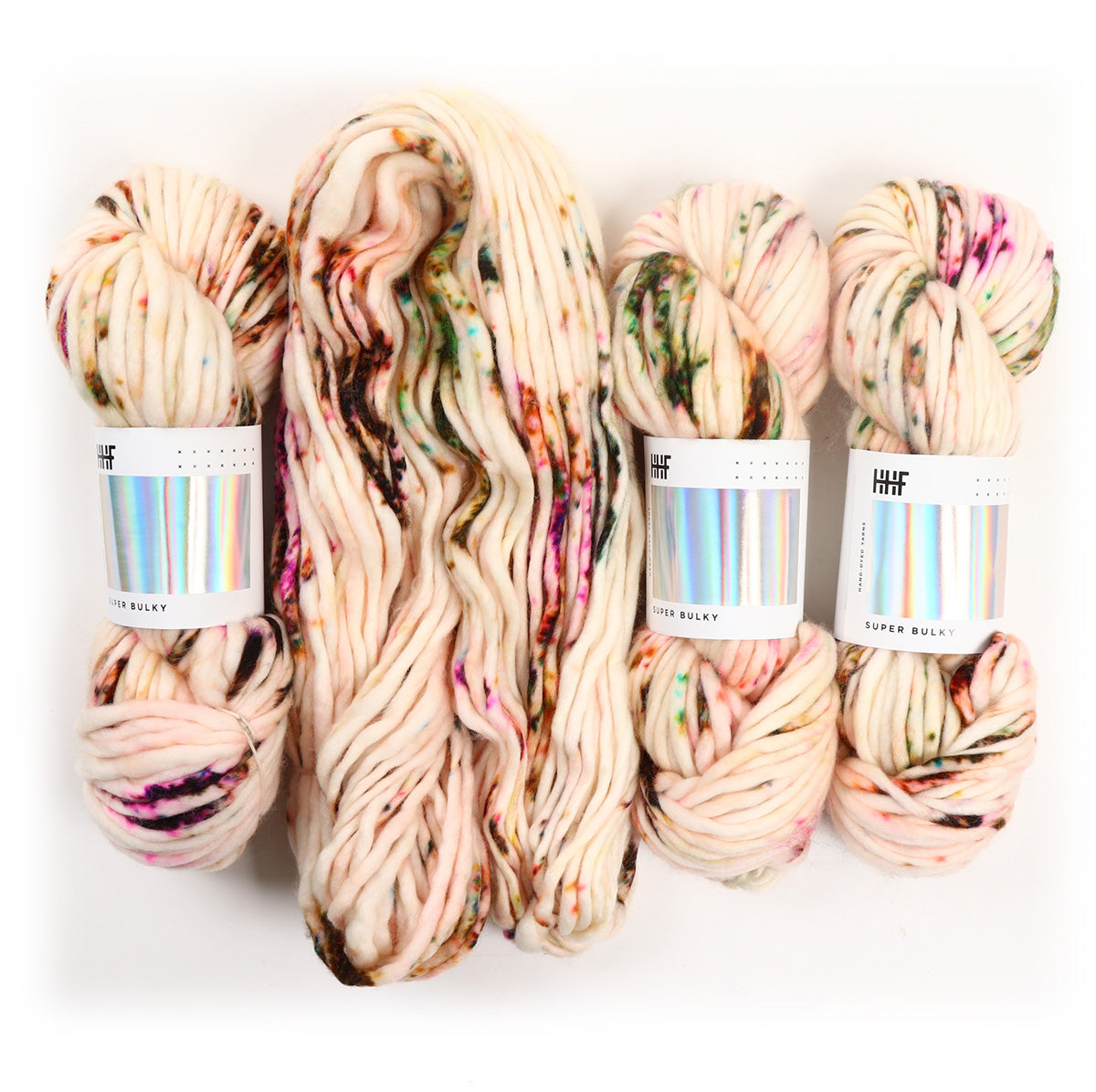 hedgehog-fibres-custom-dye-bramble-laine-teinture-main image 4