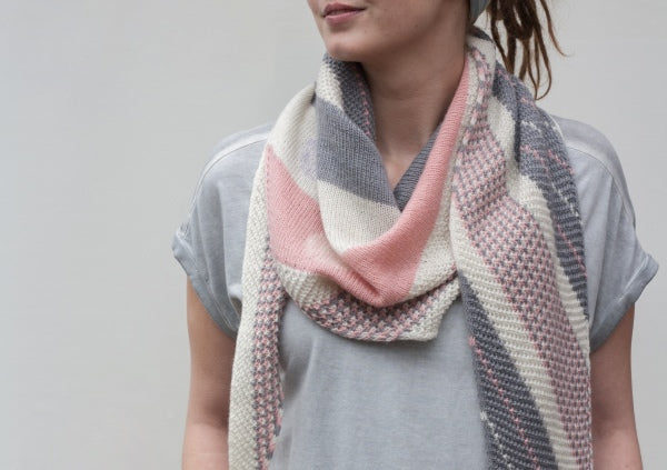 ito-patterns-dot-dot-dot-patron-tricot-ch-le-3-couleurs image 2