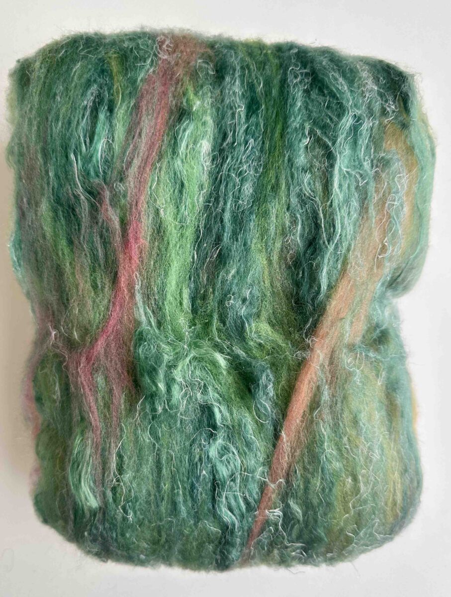 handmaiden-fibres-silk-fibre-batt-167379-nappe-soie-filer image 1