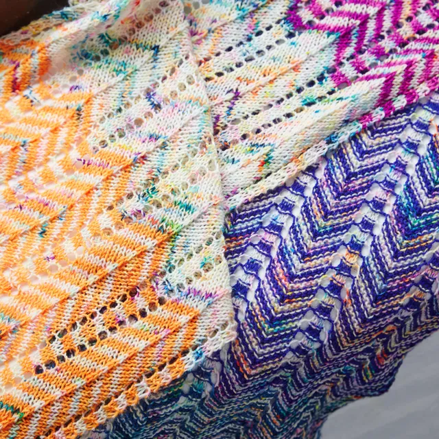 hedgehog-fibres-born-trippy-patron-foulard-chevrons image 1