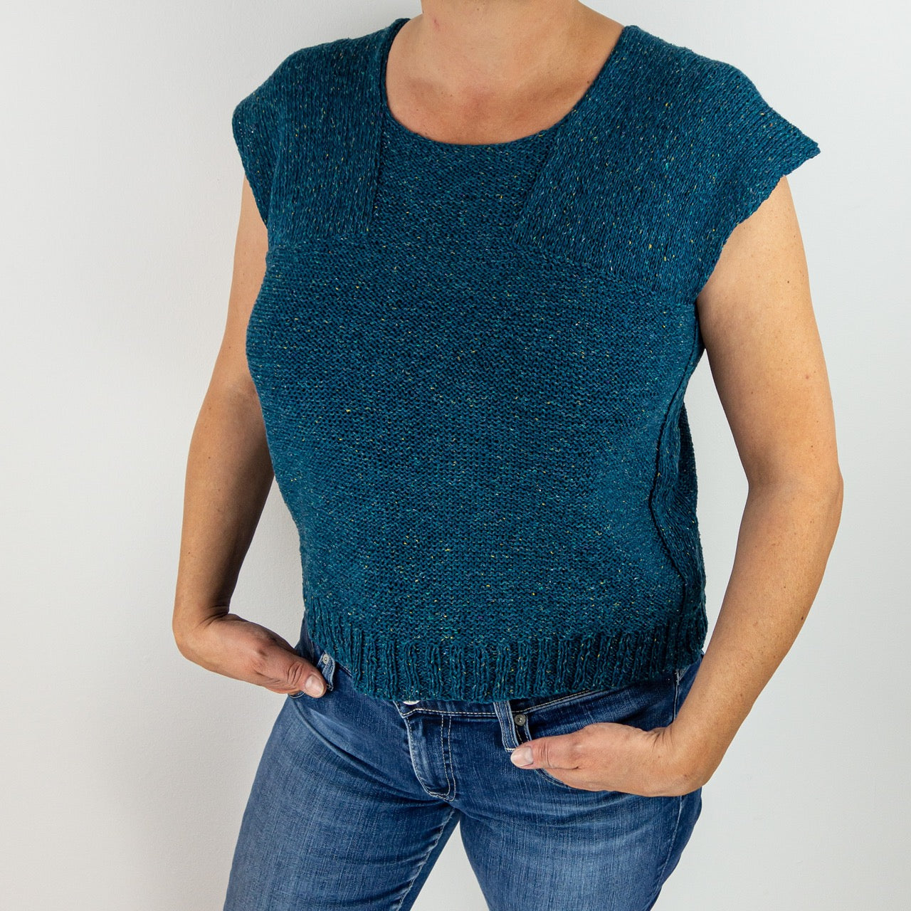 over-the-top-tee-heidi-kirrmaier-patron-tricot-top-t image 2