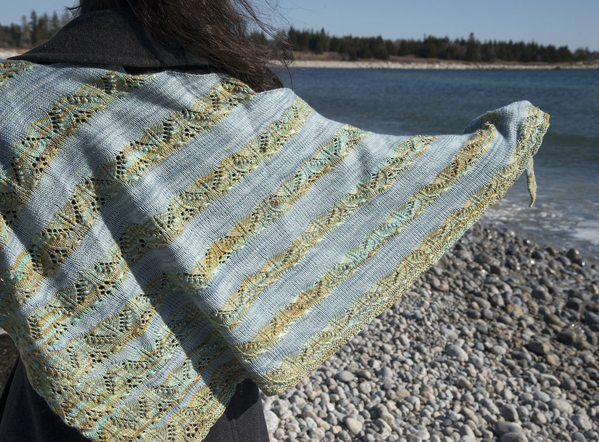 handmaiden-patterns-tidal-bay-patron-ch-le-dentelle-ajour image 1