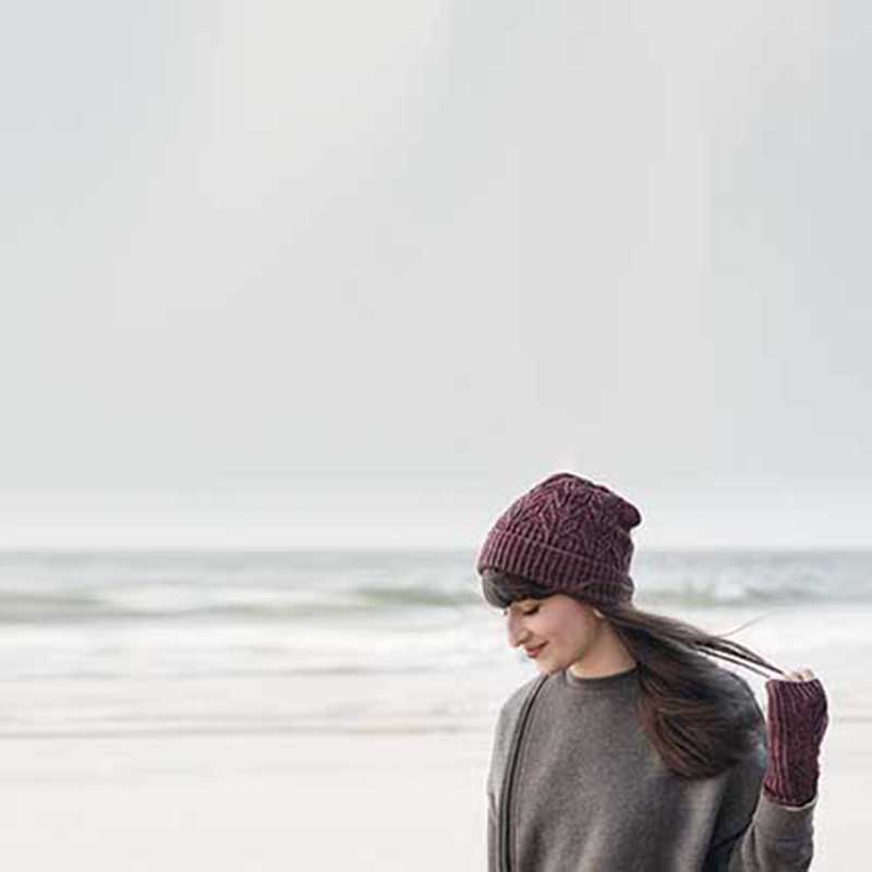 handmaiden-patterns-caswell-bay-hat-patron-bonnet image 2