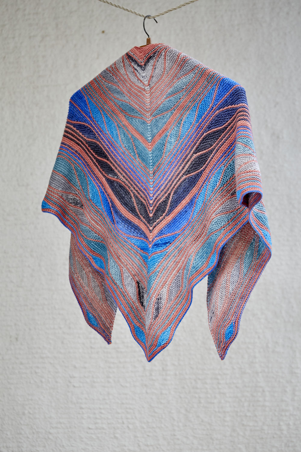 gusto-wool-butterfly-papillon-kit-ch-le-echoes-1519-core image 3
