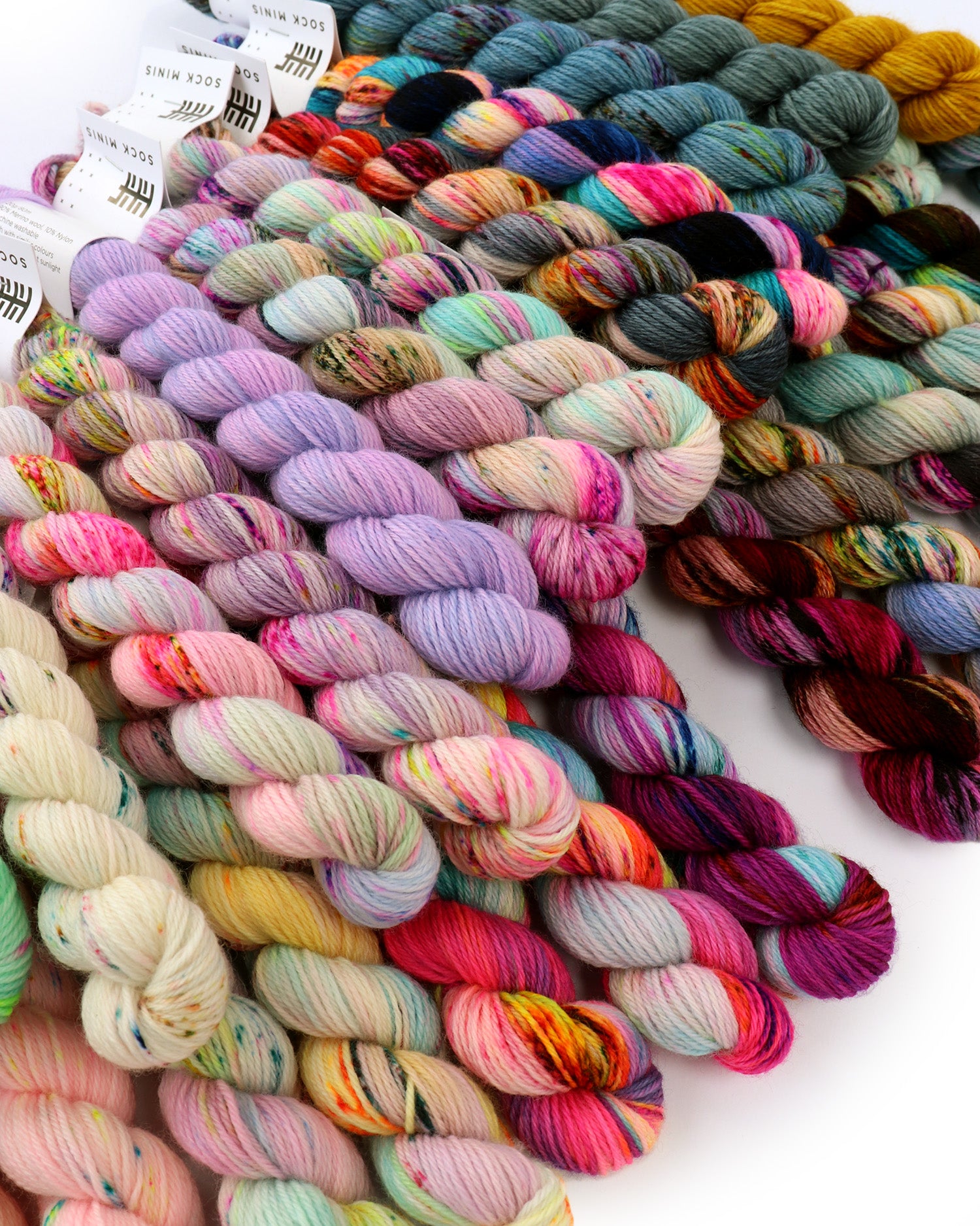 hedgehog-fibres-yarn-sets-sock-minis-lot-30-mini-pelotes-20g image 3