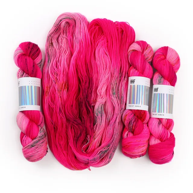 hedgehog-fibres-twist-sock-pinky-swear-fil-sock-100g-bfl image 1