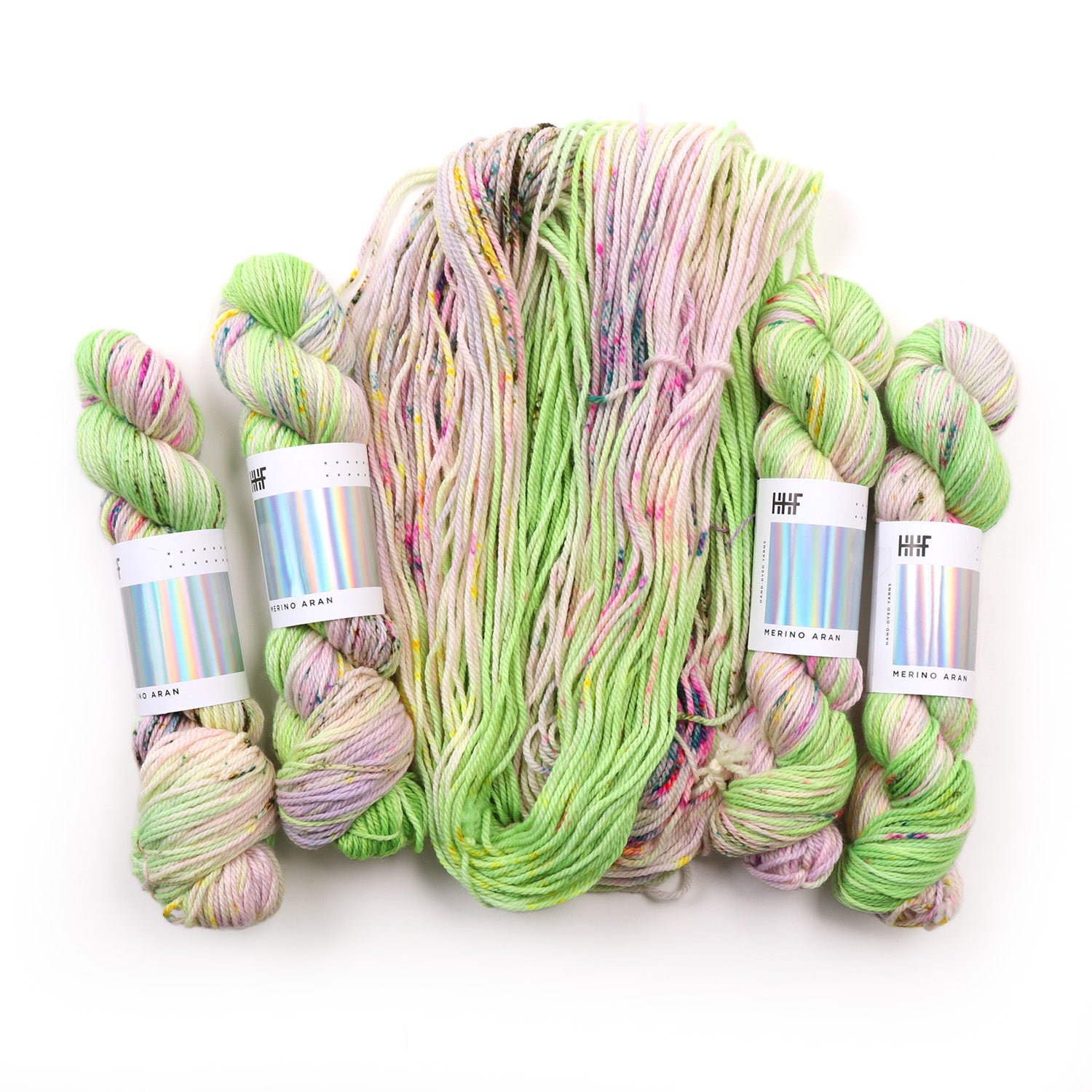 hedgehog-fibres-custom-dye-crocus-fil-tricoter-teint-main image 8