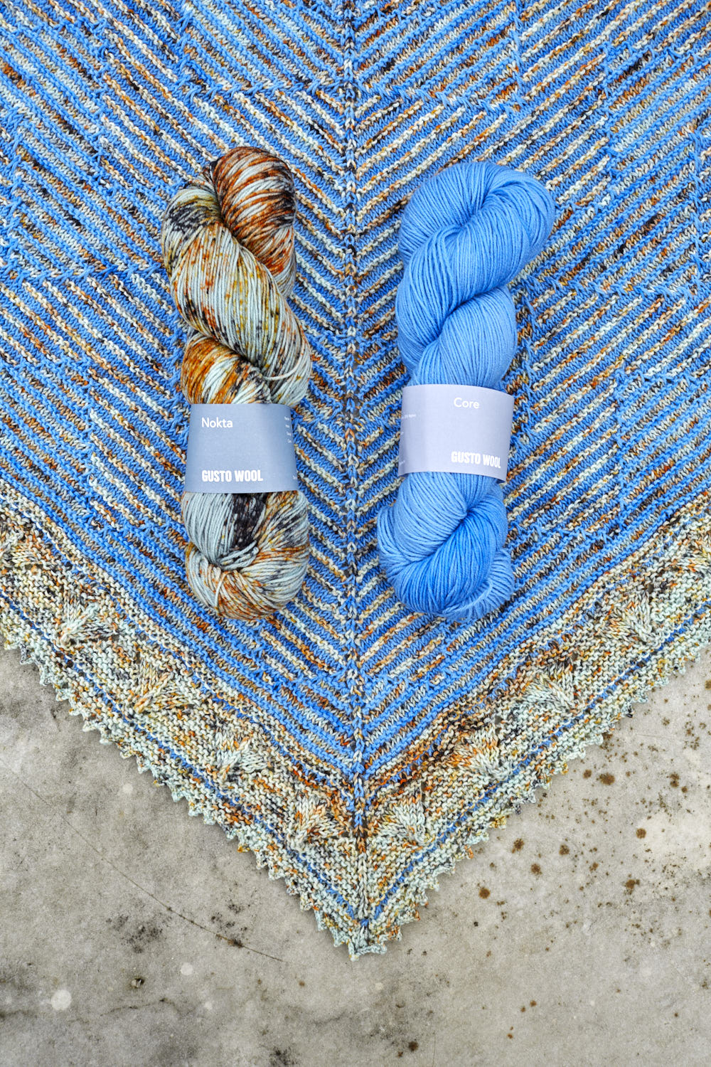 gusto-wool-rhythmic-shawl-patron-ch-le-tricot-fingering image 3