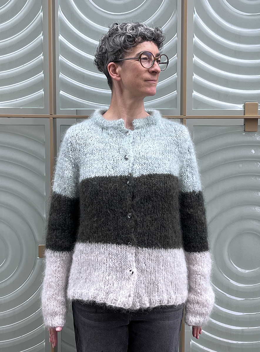 handmaiden-lighthouse-cardigan-patron-tricot-gilet-femme-laine image 1