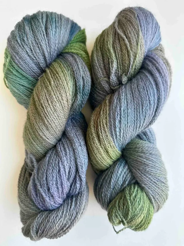 handmaiden-bfl-2-8-fingering-168820-fil-dentelle-teint-main image 1