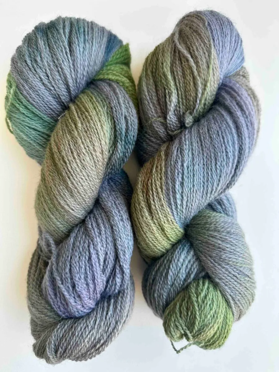 handmaiden-bfl-2-8-fingering-168820-fil-dentelle-teint-main image 1